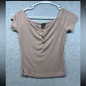 Rue21 Women's Beige Ribbed Button-Front Top